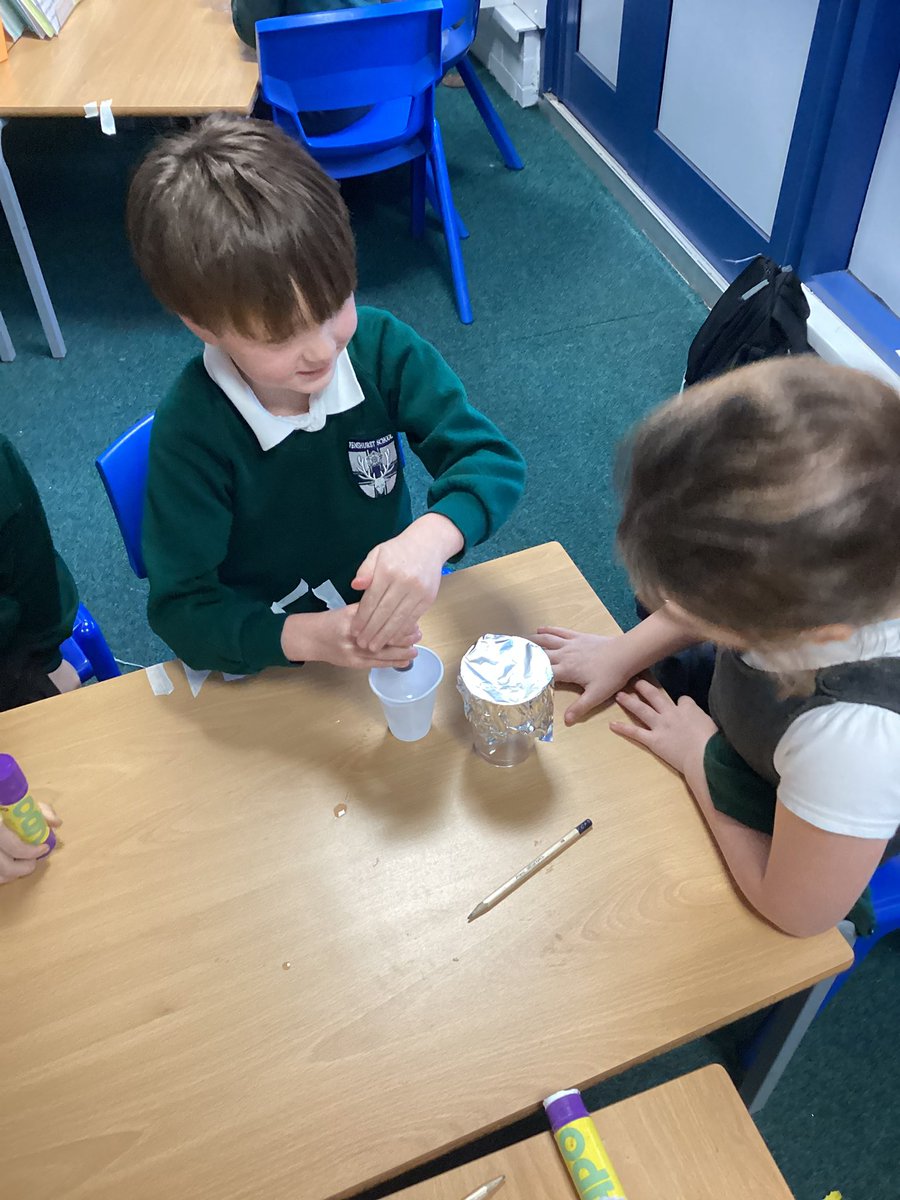 PenshurstSchool's tweet photo. Year 1 getting hands-on in their science lesson today, investigating which materials are waterproof! π§ͺπ§ Great to see them exploring and experimenting. #STEM #ScienceFun #Year1 #WaterproofMaterials #penshurstinspiresfuturescientists https://t.co/SNnX0UL9XY