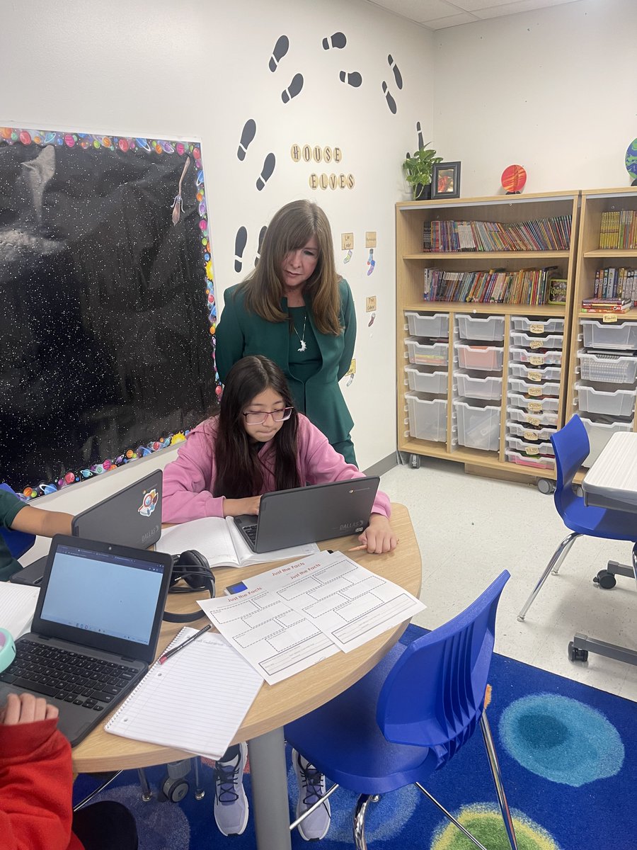 Dr. Stephanie S. Elizalde tweet media