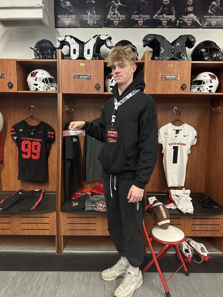 #AGTG Signed Let’s work‼️
<a href="/BrandonHuffman/">Brandon Huffman</a> <a href="/ArneFerguson/">Arne Ferguson</a> <a href="/WOU_FB/">WOU Football</a>  <a href="/JordanJ_/">Jordan Johnson</a>