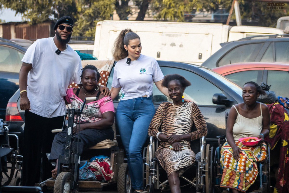 Shallie_Abbiusi's tweet photo. We donated some necessities meanwhile we will look at different angels to support these communities with the @iamhumanfdn in collaboration with the government of Sierra Leone who recently donated a land to Alex Focus Charity. On this land they will start to build a facility for the differently abled people to learn a skill and rehabilitate. A great initiative thanks to the support of the government of Sierra Leone& Alex Focus. This way they can fully integrate in society because differently abled - are also able ❤️
