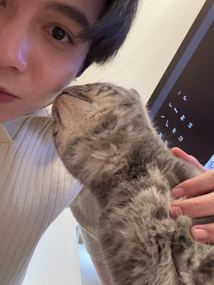 Firstkpp's tweet photo. คิดถึงนะคับหนู #TheHeartKillersEP11 https://t.co/mzkX317ldz