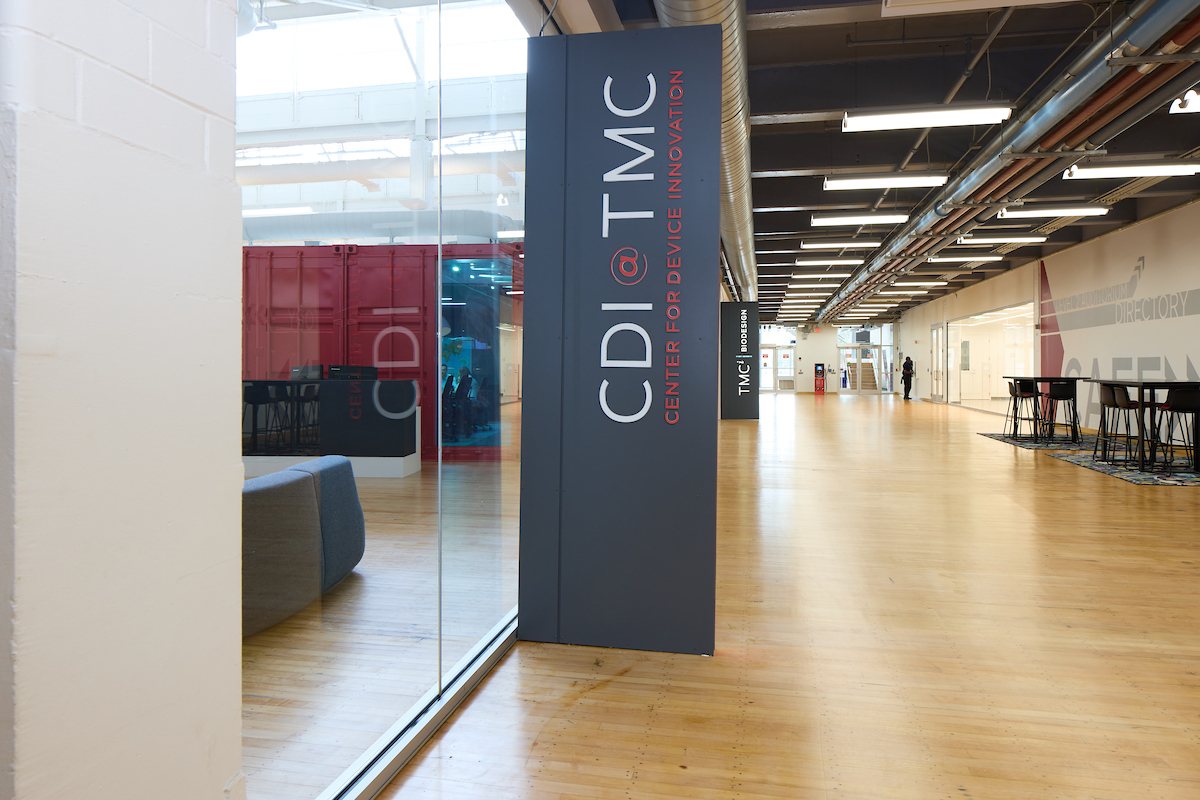 TMCInnovation's tweet image. Innovation starts with the right tools. At CDI@TMC, our machine shop has everything from 5-axis CNC mills to Stratasys J-750 3D printing to bring medical device ideas to life. Need precision prototyping? Message us to get started!  

#InnovationTools #Prototyping #CDIatTMC