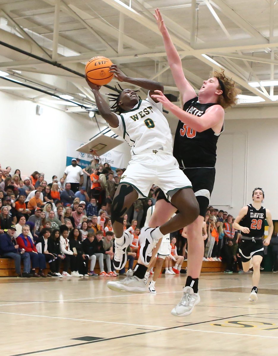 Congratulations to future Mountaineer Jacari Brim on passing Chris Paul’s scoring and assist records last Friday to become West Forsyth’s all-time leader in scoring and assists! 

#TakeTheStairs