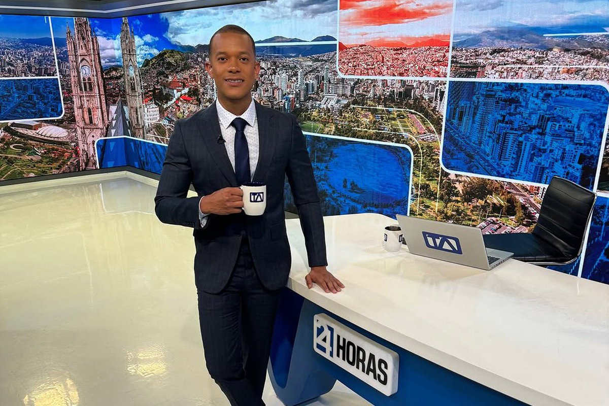 UTEoficial's tweet photo. .@anitapalaciosc y @JuanMiguelTA brillan en la tv ecuatoriana y son parte de los miles de exestudiantes UTE que transforman el país.
¡Sé parte del cambio! 💪
➡️ https://t.co/dsWkkPBMbM https://t.co/XpQviU5QBI