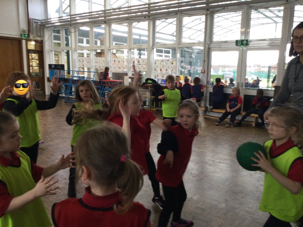 MissHarrisonSTM's tweet photo. Super team game with Mrs Pennells: Quidditch! Great skills and camaraderie! #STMQUIDDITCHGAME https://t.co/5sNN3vIsIS