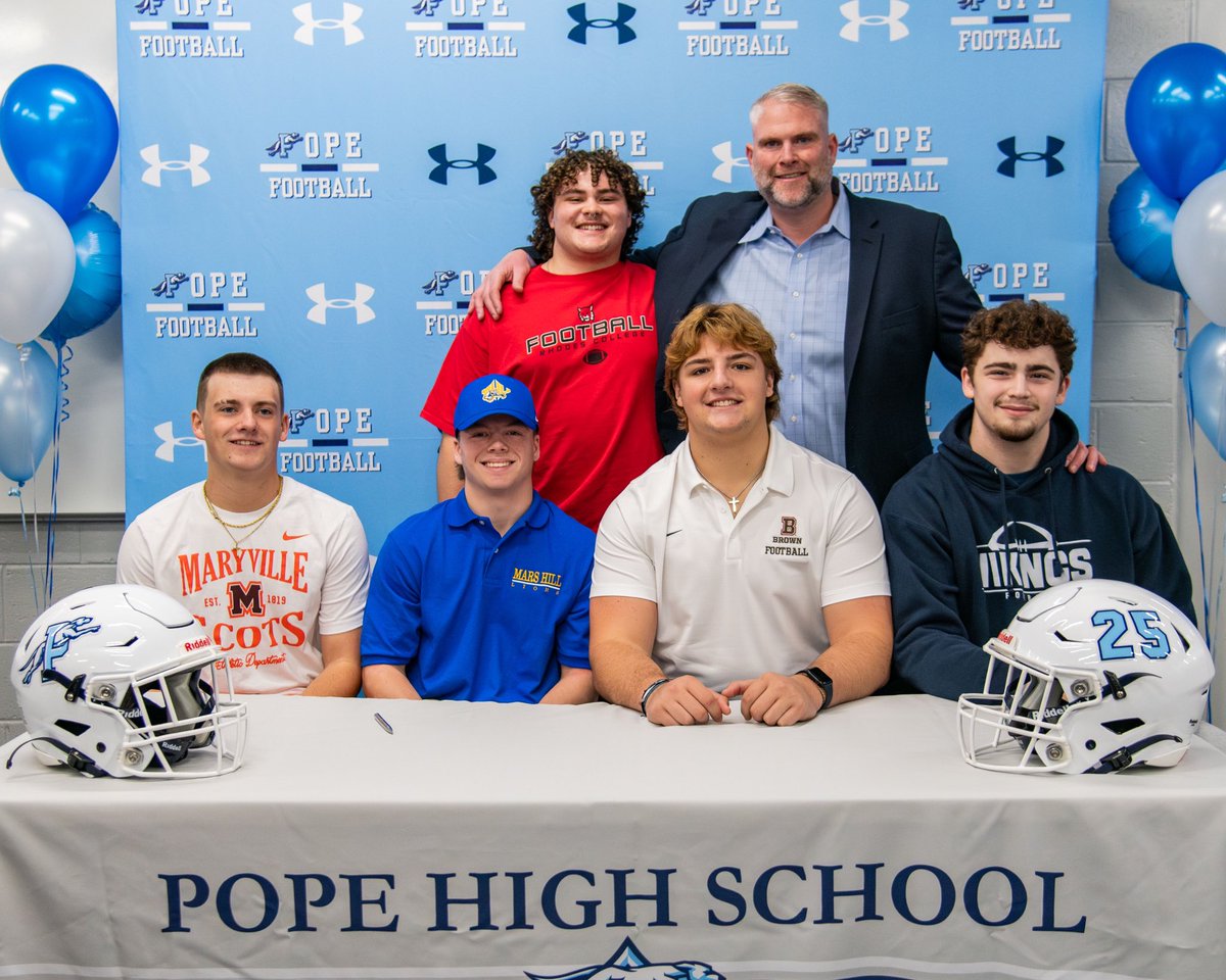 PopeFootball's tweet photo. 2025 NSD was a huge success! Congratulations to our 5 guys signing to continue their football careers in college! 

Nick Chao- Brown University 
Hudson DeLine- Maryville College 
Max Fumerton- Berry College
Sam Mitchell- Rhodes College
JT Way- Mars Hill University 

#POPEPRIDE https://t.co/4iIAEGQRZb