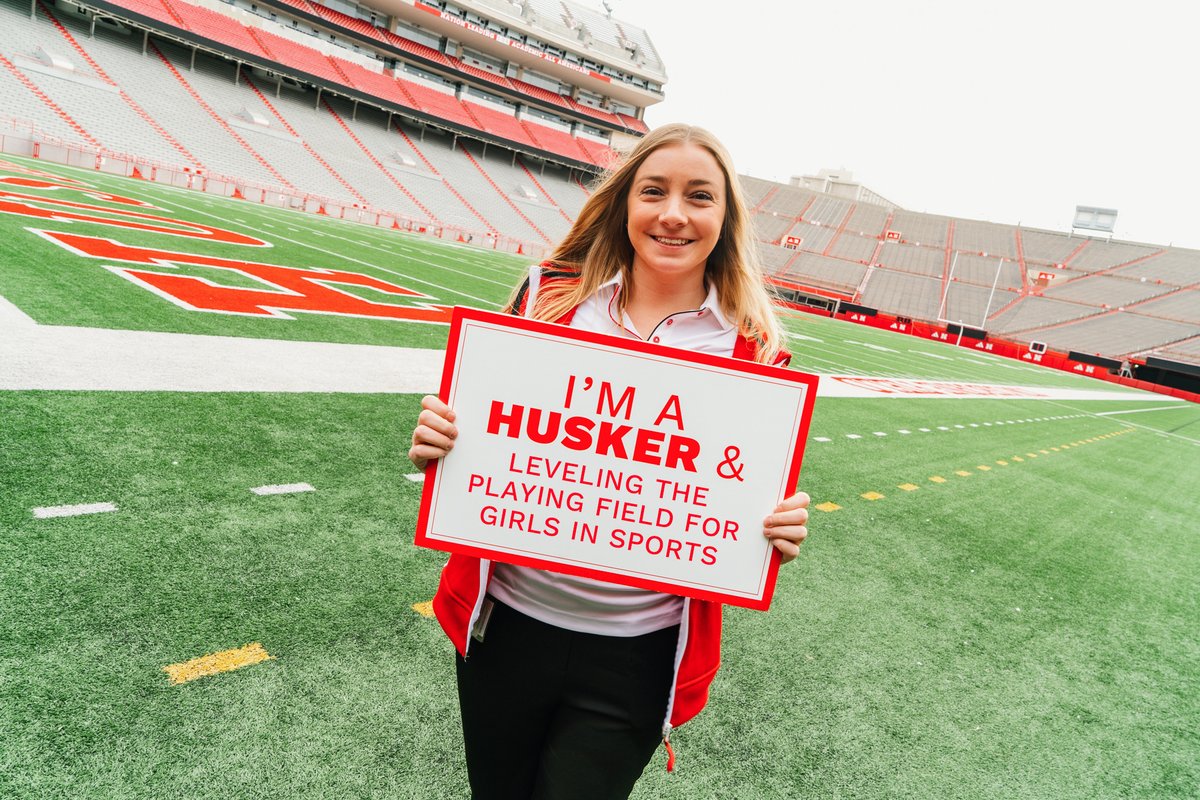 UNLincoln's tweet photo. Through her nonprofit WISHING (Women in Sports Helping Inspire the Next Generation), Kristen connects professional women in the sports industry with high school mentees around the country, inspiring more young women to launch careers in sports. https://t.co/vA5xawZ2EX