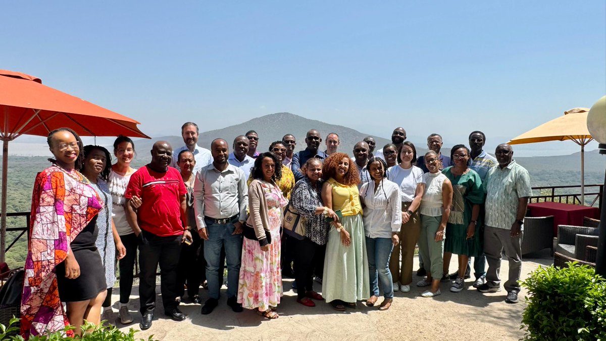 ECA_OFFICIAL's tweet photo. Ongoing: The Regional Integration & Trade Division (RITD) office retreat is in full swing !
Reflecting on 2024 successes & gearing up for 2025. Director of RITD #StephenK: 🌍"ECA's focus on Regional Integration, Diversification, Industrialisation & Trade will drive our efforts." https://t.co/gAsxvtA4Oc