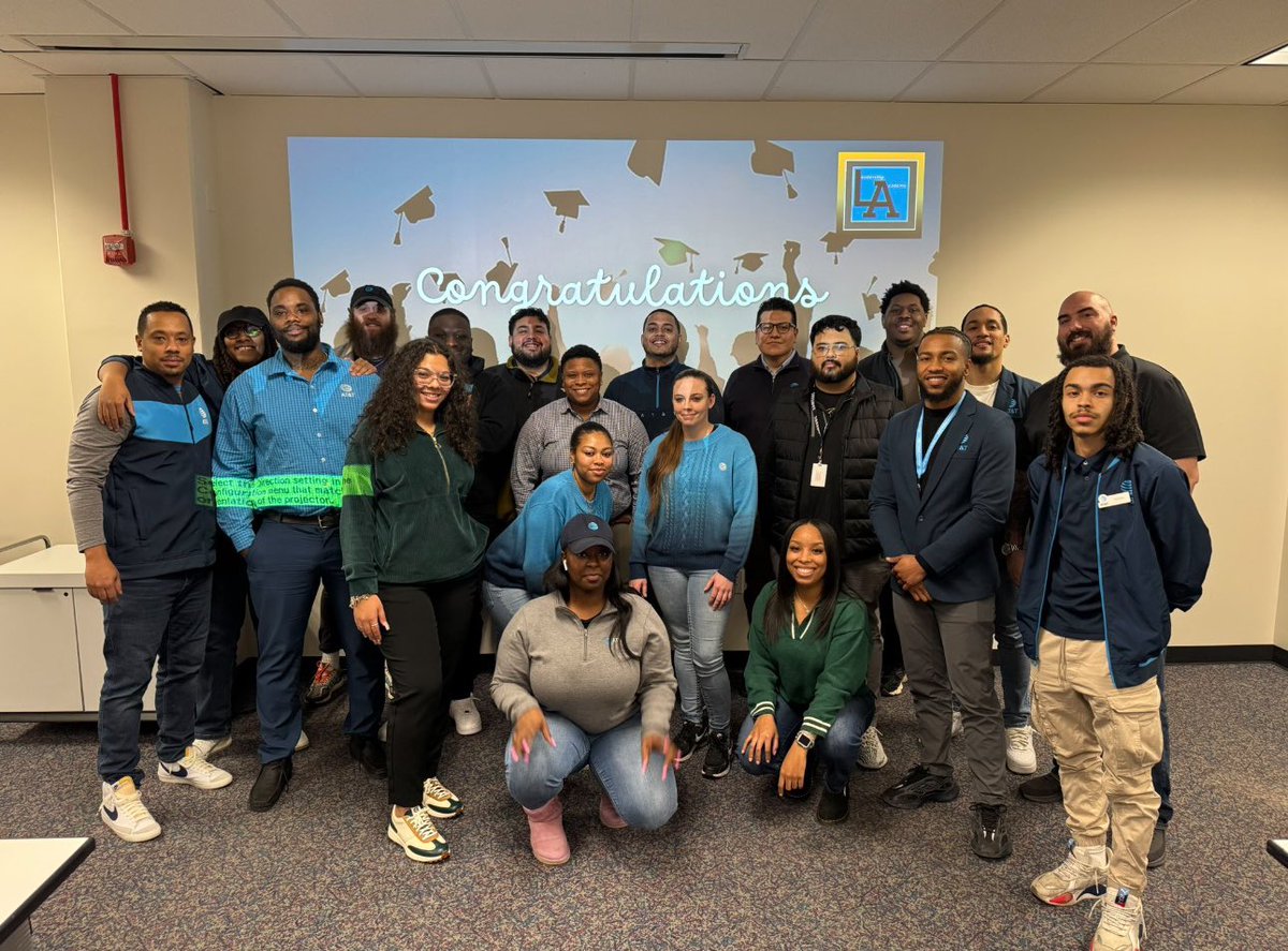 jlovelace__'s tweet photo. Shoutout to us for being the first graduating class of TLA! I met so many great people and took away a lot of best practices. I applied myself and got out of my comfort zone to become the best leader I can be. #ATT @KDeSantiago5 @AKGaddy @team_oselett @Mike_V_Lamb @ThePHamilyMAS https://t.co/eqPEWzybPe