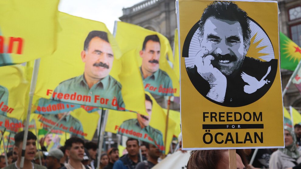 tjke_2014's tweet photo. Abdullah Öcalan envisions a Middle East based on democratic confederalism, women’s liberation, and coexistence beyond nation-states—a radical shift for all peoples, not just the Kurds.

#FreedomForOcalan https://t.co/FTRAhWDnYM