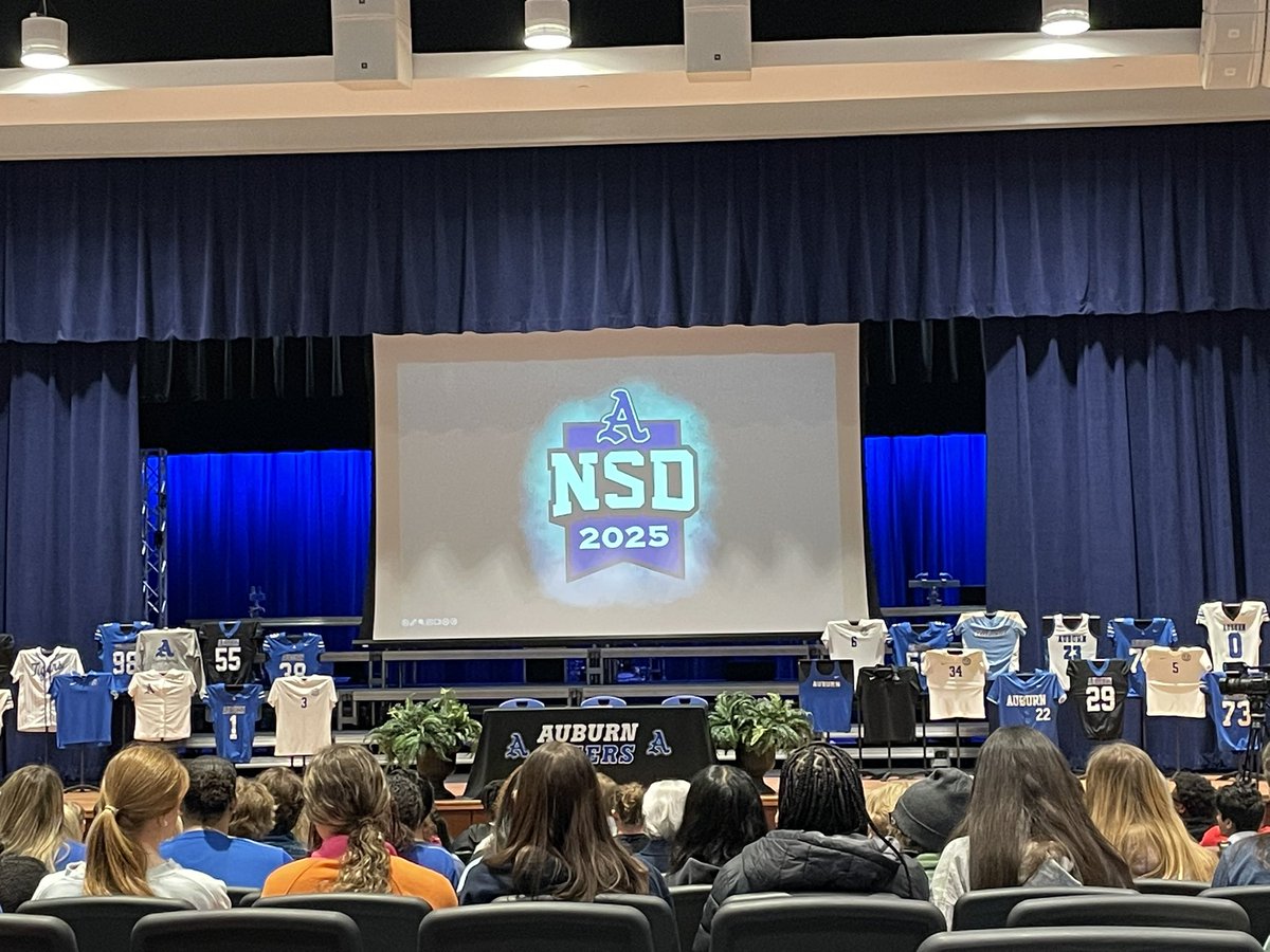 Jason Caldwell (@itatjason) on Twitter photo Here at Auburn High for <a href="/omarmabson29/">Omar Mabson II</a> signing day along with a bunch of others in just about every sport Here at Auburn High for <a href="/omarmabson29/">Omar Mabson II</a> signing day along with a bunch of others in just about every sport