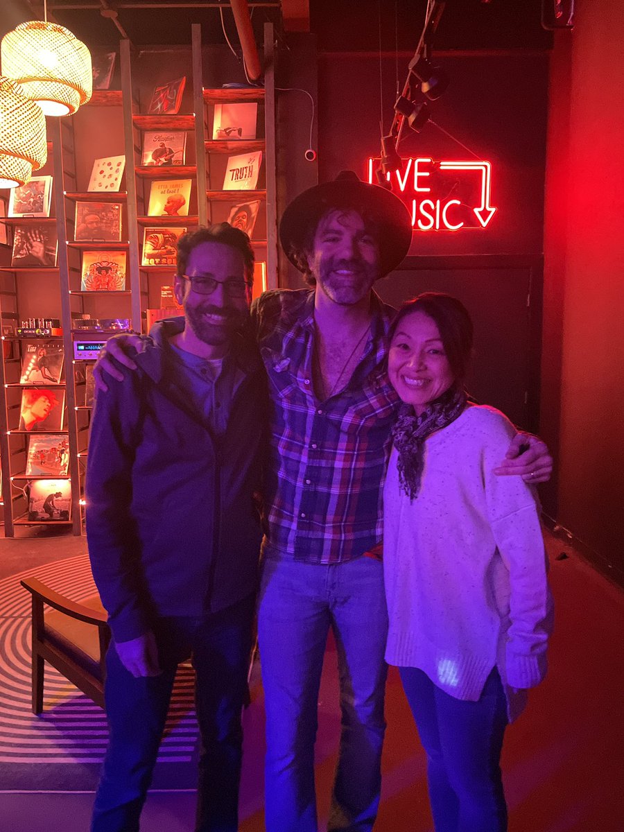 Fantastic show as always from <a href="/Stephen_Kellogg/">Stephen Kellogg</a> last night!