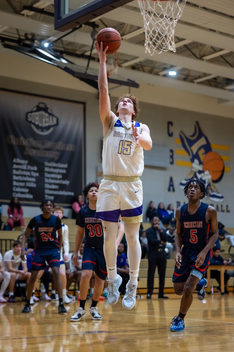 Congrats to JJ Osinski ’27 on scoring his 1,000th point in last night’s game against the Shaker Bison. Osinski is the 8th player in CBA Basketball history to achieve 1,000 points in their athletic career.