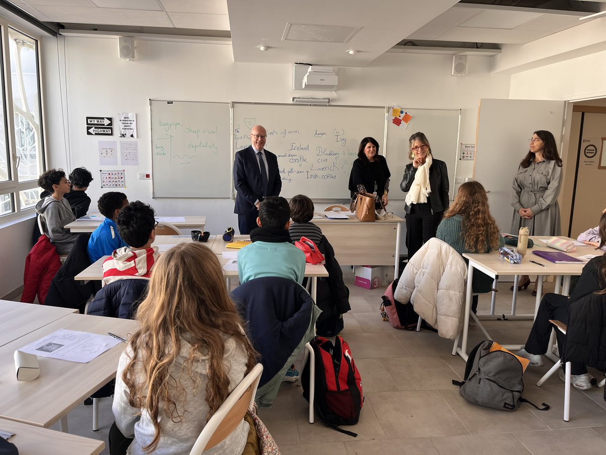 CSI Jacques Chirac - Marseille (@csi_chirac) on Twitter photo Visite du recteur de l’académie de Paris et du recteur de l’académie d’Aix Marseille à la rencontre des élèves de la Cité scolaire Internationale de Marseille ! <a href="/DSDEN13/">DSDEN des Bouches-du-Rhône</a> <a href="/AcAixMarseille/">Acad. Aix-Marseille</a> Visite du recteur de l’académie de Paris et du recteur de l’académie d’Aix Marseille à la rencontre des élèves de la Cité scolaire Internationale de Marseille ! <a href="/DSDEN13/">DSDEN des Bouches-du-Rhône</a> <a href="/AcAixMarseille/">Acad. Aix-Marseille</a>