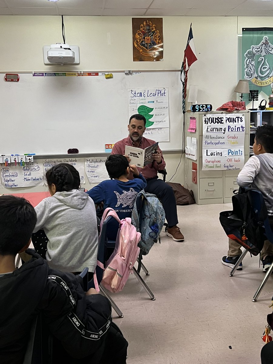 Nadia Mercado (@lareinade133) on Twitter photo Thank you <a href="/LetsLionUp/">Ty J. Davidson</a> for joining us for World Read Aloud Day! My <a href="/BluebonnetLions/">Bluebonnet Elementary School</a> loved that you read to them in Spanish! <a href="/LockhartISD/">Lockhart ISD</a> Thank you <a href="/LetsLionUp/">Ty J. Davidson</a> for joining us for World Read Aloud Day! My <a href="/BluebonnetLions/">Bluebonnet Elementary School</a> loved that you read to them in Spanish! <a href="/LockhartISD/">Lockhart ISD</a>
