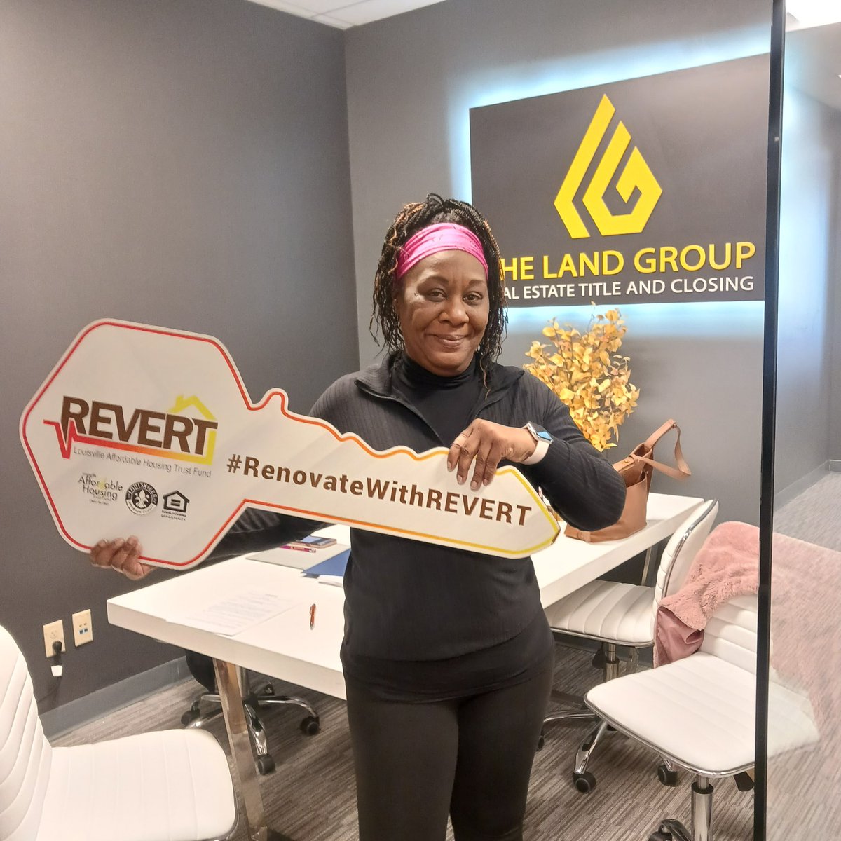 Congratulations to Tina Quarles on her newly renovated home using the REVERT program! 🎉🎉 #REVERT #nomoreredlining #housingtrustfundlou