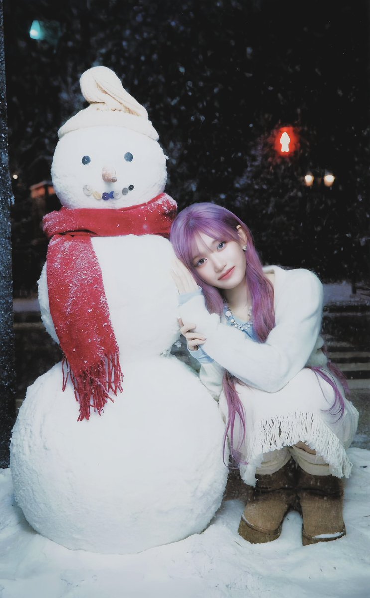 snow❄️

#IVE #アイヴ  #아이브 #이서 #이현서 
#LEESEO #イソ <a href="/IVE_twt/">IVE</a>