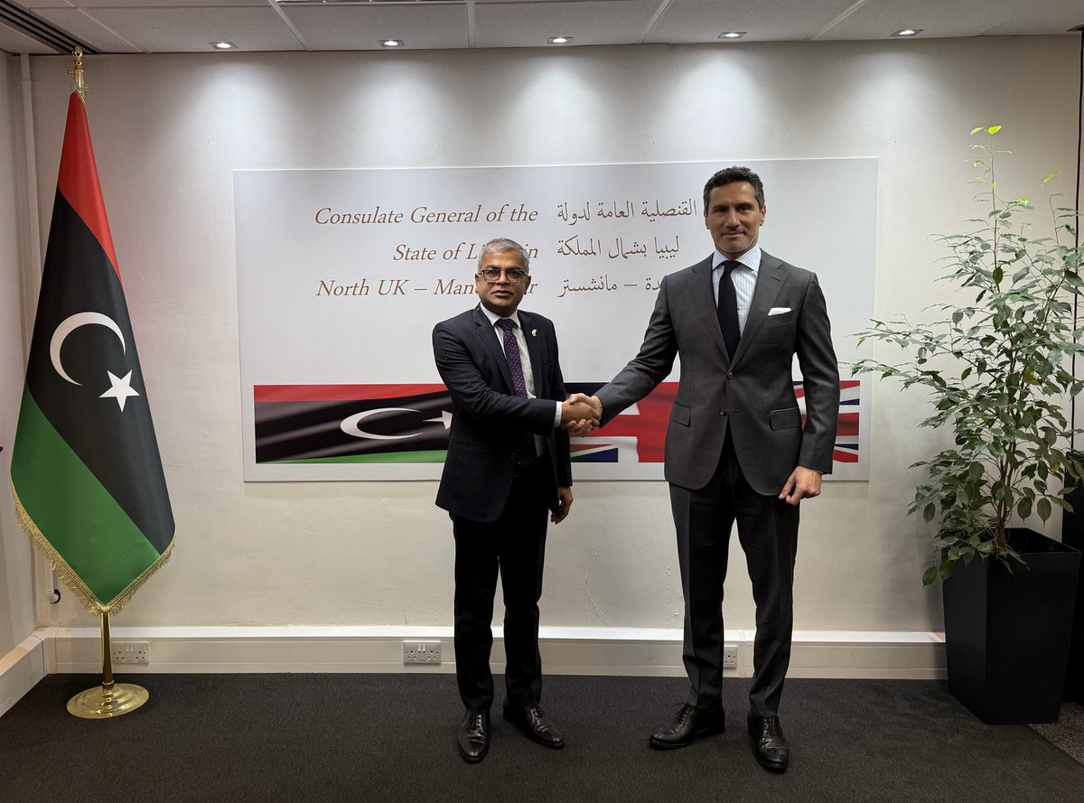 FaisalAbaid's tweet photo. I would like to welcome the newly appointed High Assistant Commissioner of Bangladesh in Manchester. Thank you for visiting me today. https://t.co/LhmpQQlXTK