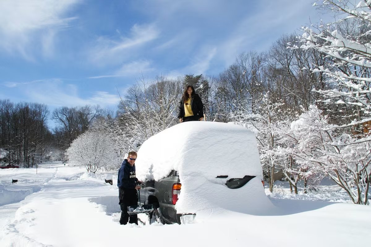 Capital Weather Gang (@capitalweather) on Twitter photo Do you remember? SNOWMAGEDDON was 15 years ago today. 18 to 36 inches of snow fell across DC area.
Photos here by Ian Livingston and <a href="/dcstormchaser/">Kevin Ambrose</a> ... see links to our coverage of this storm at cwg.live Do you remember? SNOWMAGEDDON was 15 years ago today. 18 to 36 inches of snow fell across DC area.
Photos here by Ian Livingston and <a href="/dcstormchaser/">Kevin Ambrose</a> ... see links to our coverage of this storm at cwg.live
