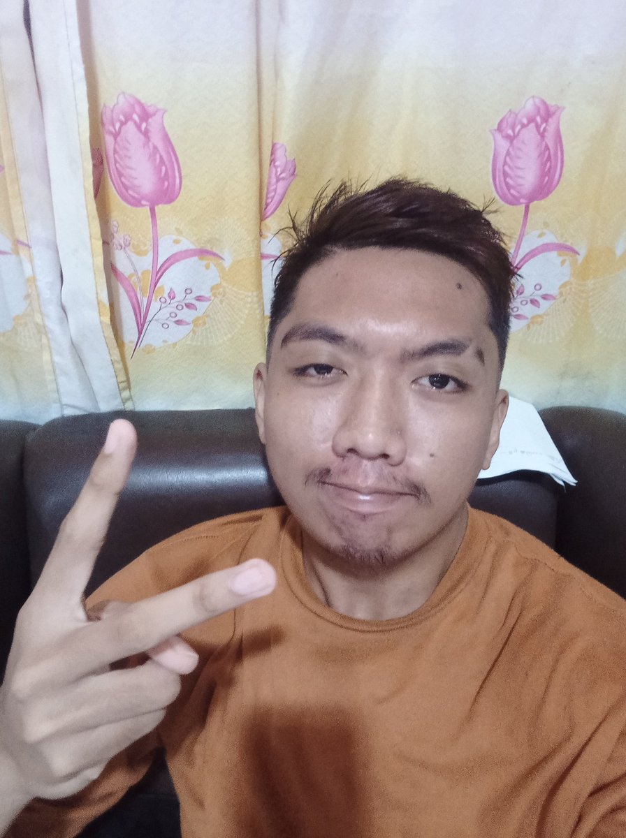 hrtsk23's tweet photo. putangina maling deSISYOOOOON https://t.co/sMQz1dJ29h
