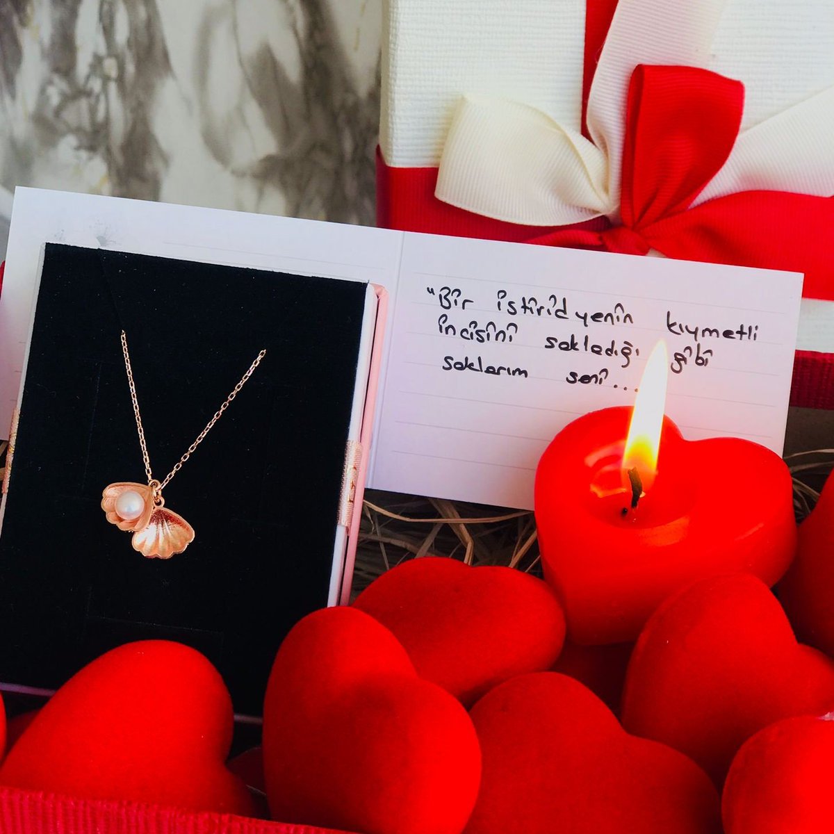 S A K U R A tweet media