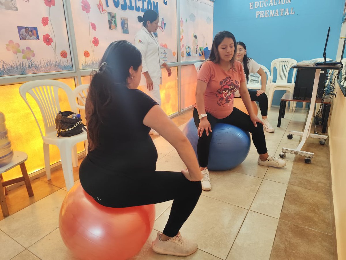 HGeneralMacas's tweet photo. #MoronaSantiago | Pacientes en estado de gestación asisten al @HGeneralMacas 🏬 y realizan sus ejercicios psicoprofilácticos, en el club de embarazadas🫄🏽, con el objetivo de conocer signos de alarma y mantenerse preparadas para el parto #ElNuevoEcuador https://t.co/BoupbRcSjD