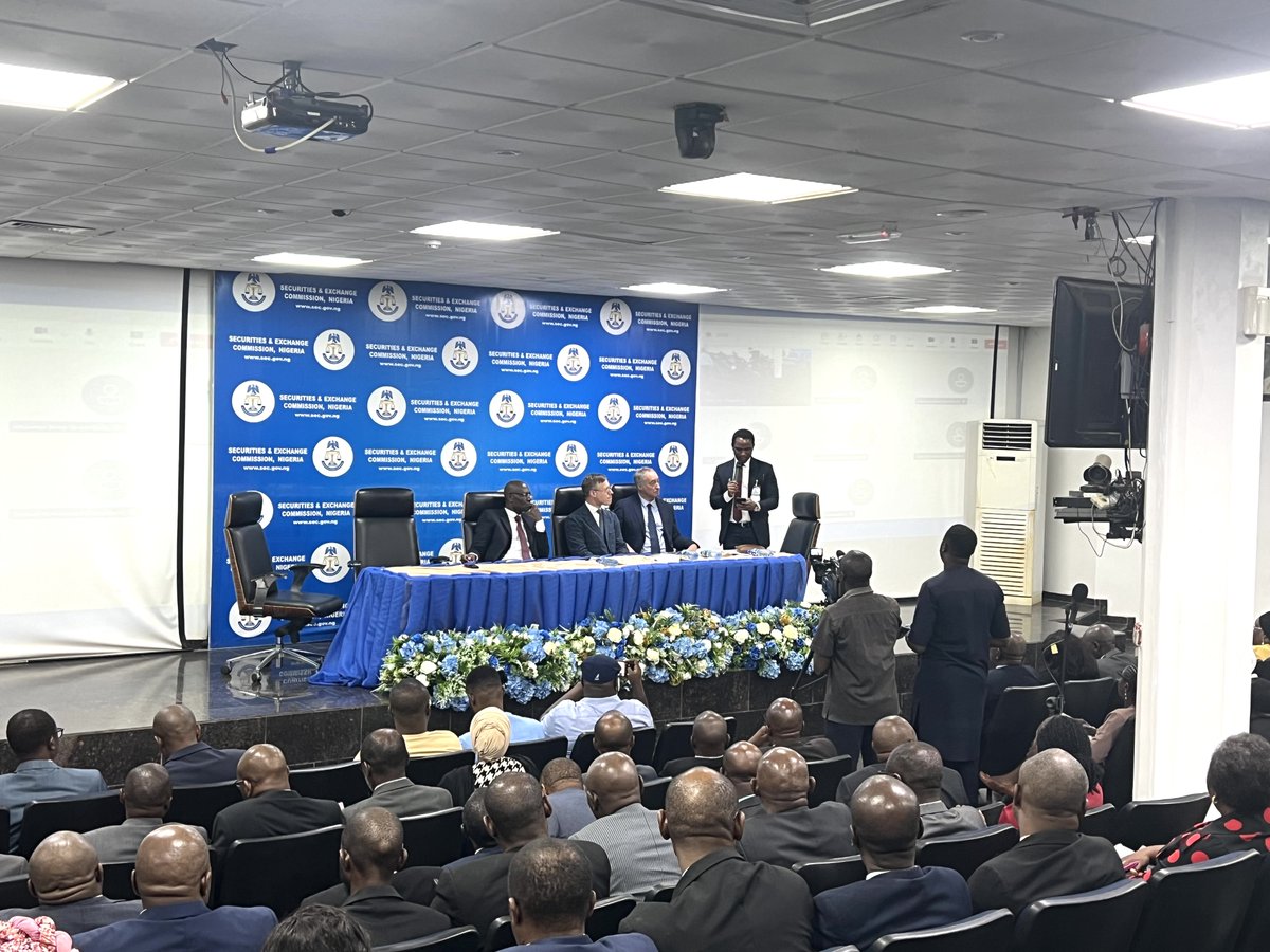Algorand_NG's tweet photo. 🚀 Bridging Innovation & Regulation!

As the blockchain industry matures, engaging regulators & stakeholders is crucial.

The @AlgoFoundation team @Eric_ldn, @mattkeller1, @benonuoha had a series of engaging sessions with the Securities and Exchange Commission Nigeria @SECNigeria,  exploring blockchain use cases in the capital markets. Special thanks to the Director General, Dr Emomotimi Agama.  

Collaboration drives adoption! 💪💡 
#Blockchain #AlgorandCan