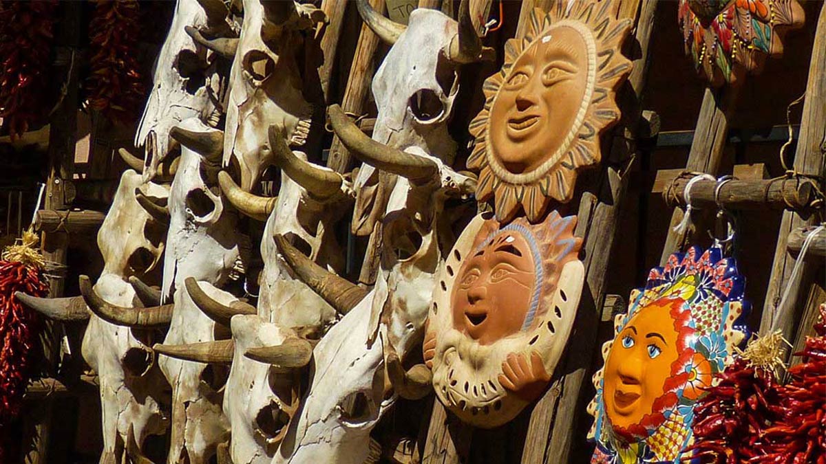 505Nomad's tweet photo. Nomad Mercado is a #marketplace of unique gifts and products by #NewMexico #artists and #businesses - https://t.co/3xBfLvgxOD
#localbusiness #smallbusiness #MadeinNewMexico https://t.co/cvBp3GXOzP