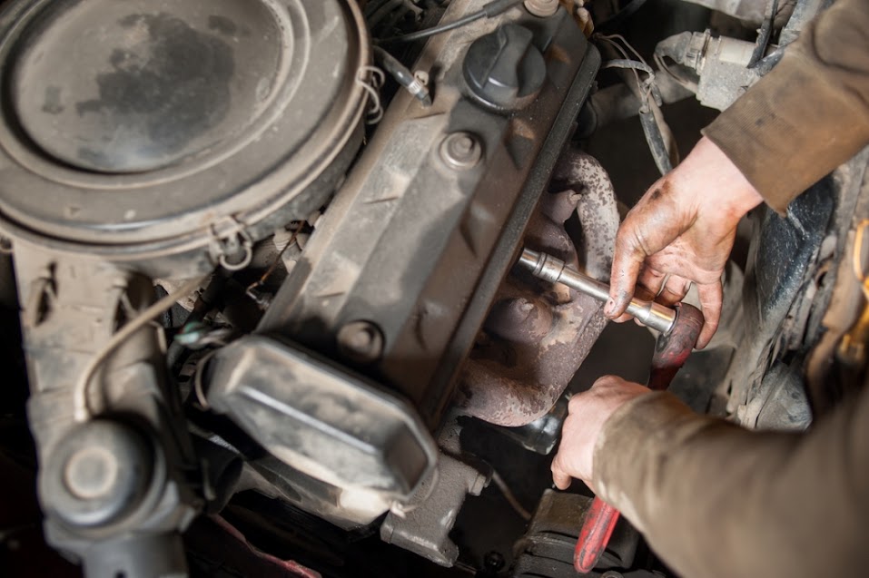 GTDMufflers's tweet photo. Would you like to schedule an appointment with American Automotive of Fremont or have questions? Contact us here. https://t.co/EsEJ5SRTJM #OilChange #FremontBrakeRepairs #ABSBrakeRepair https://t.co/b0FpTLBgKX