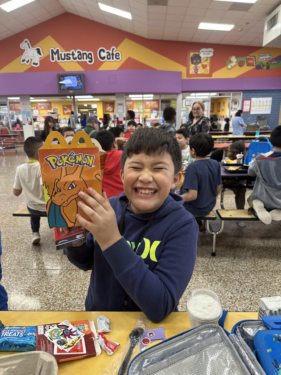 _MsDimass's tweet image. Congratulations to @MsMGaytan and I’s students for receiving meets or masters in both reading and math STAAR practice assessment! We are so proud of you keep up the hard work! 🤩🥳 @GoodmanES_AISD