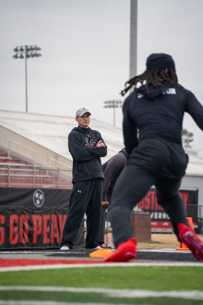 Morning run at The Fort! 🎩🏈

#GovEffect | #LetsGoPeay