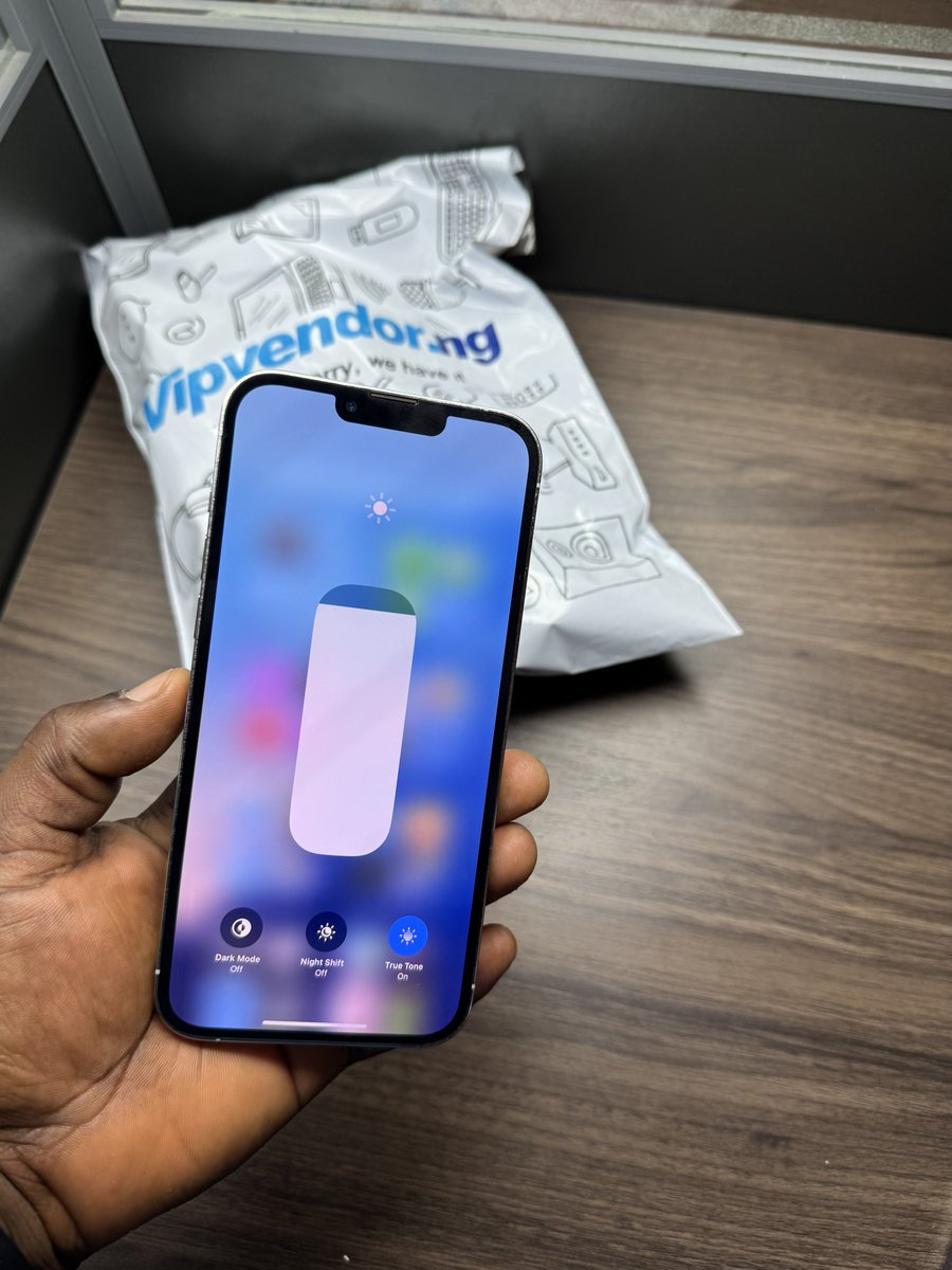 vipvendor's tweet photo. One time deal 🔥

iPhone 13promax  256GB on deal N795,000 🔥

Battery health 82%
Neatness 95%
Face I.D working fine ✅

Call or WhatsApp +2348102022317
DM is Open📩 https://t.co/EbNZVFZlnA