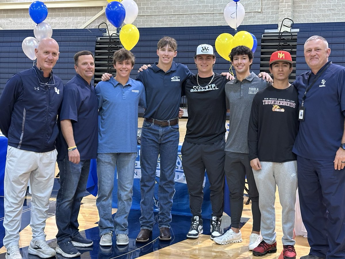 Excited for these five young men and their future at the next level! Big day for all of them! We are proud of you and look forward to another season in the navy and white! #RiseasOne