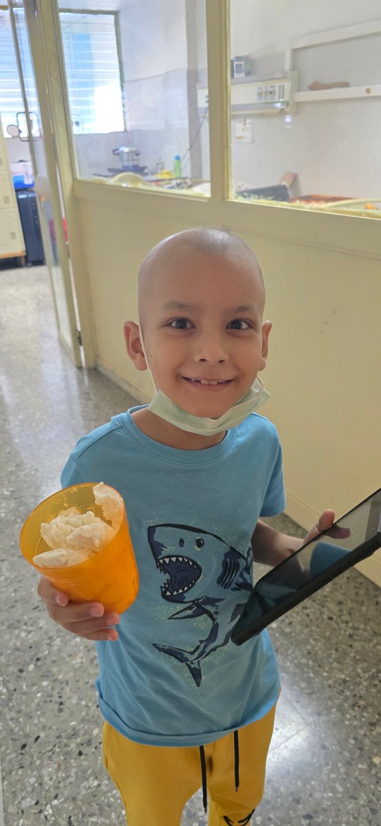 AEIServimin's tweet photo. Hoy nuestra entidad visitó el Hospital Pediátrico Docente Juan Manuel Márquez, y le dejó a los niños allí presentes una gota de felicidad.
"Para los niños trabajamos, porque los niños son los que saben querer, porque los niños son la esperanza del mundo"->José Martí https://t.co/kQMZEtfJNO