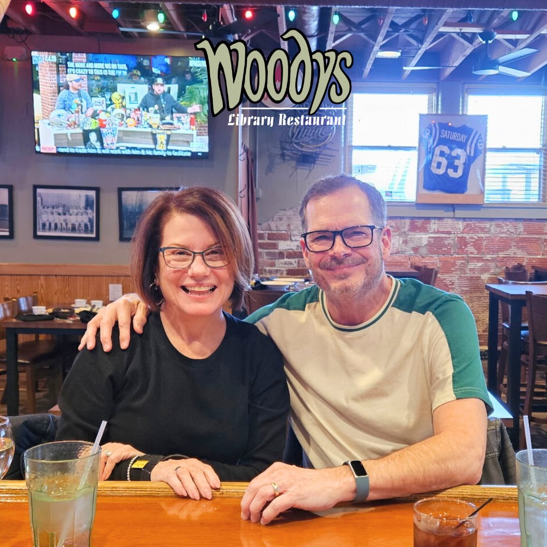 Lunch well spent! Nancy and Bret Williams stopped by for a meal with us, nothing
beats good food and great company.

#WoodysCarmel #CarmelIN #CarmelArtsandDesignDistrict