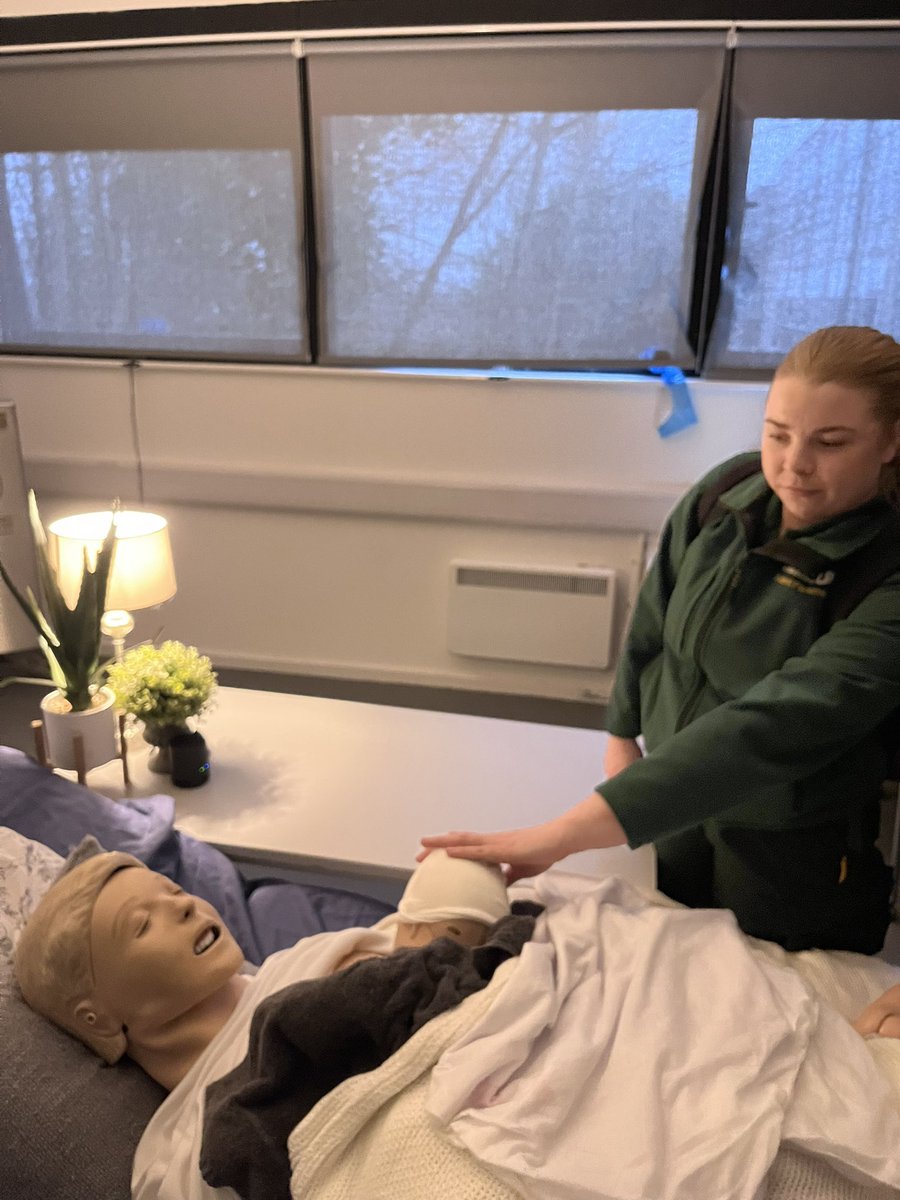 Alexandra Ulrich (@alex_ulrich1) on Twitter photo More simulation with our third year BSc students <a href="/UHParamedic/">UH Paramedic Science</a>.
Learning the importance of controlling your environment while balancing the importance of oxytocin boosting factors like dim lighting and calm music.
This new ‘mum’ is being supported to breastfeed post delivery. More simulation with our third year BSc students <a href="/UHParamedic/">UH Paramedic Science</a>.
Learning the importance of controlling your environment while balancing the importance of oxytocin boosting factors like dim lighting and calm music.
This new ‘mum’ is being supported to breastfeed post delivery.