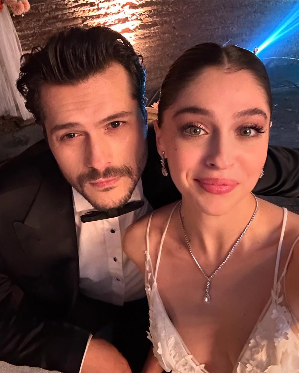 nereden baksan zirve bizim ❤️‍🔥❤️‍🔥

#AlperenDuymaz #CemreBaysel #LeyCiv #LeylaHayatAşkAdalet