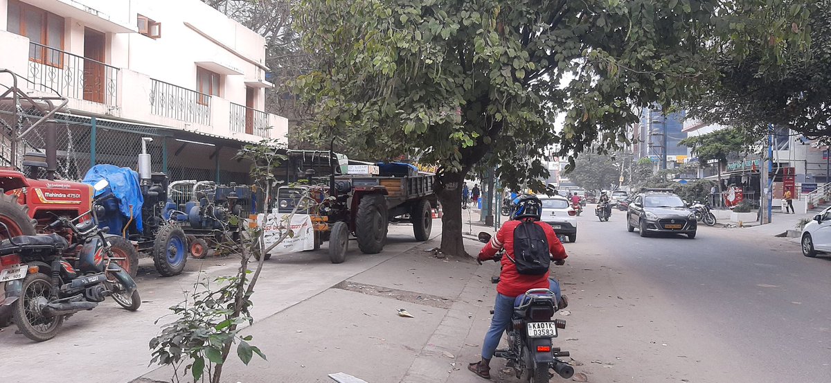 Every morning, the footpath outside BBMP Office, 9th Main HSR Layout. BBMP's own vehicles on Footpaths. An ULB which is supposed to provide safe pedestrian access, is brazenly ignoring it by blocking the little that is there. That too outside it's own office <a href="/ZC_Bommanahalli/">Zonal Commissioner Bommanahalli(BBMP)</a>