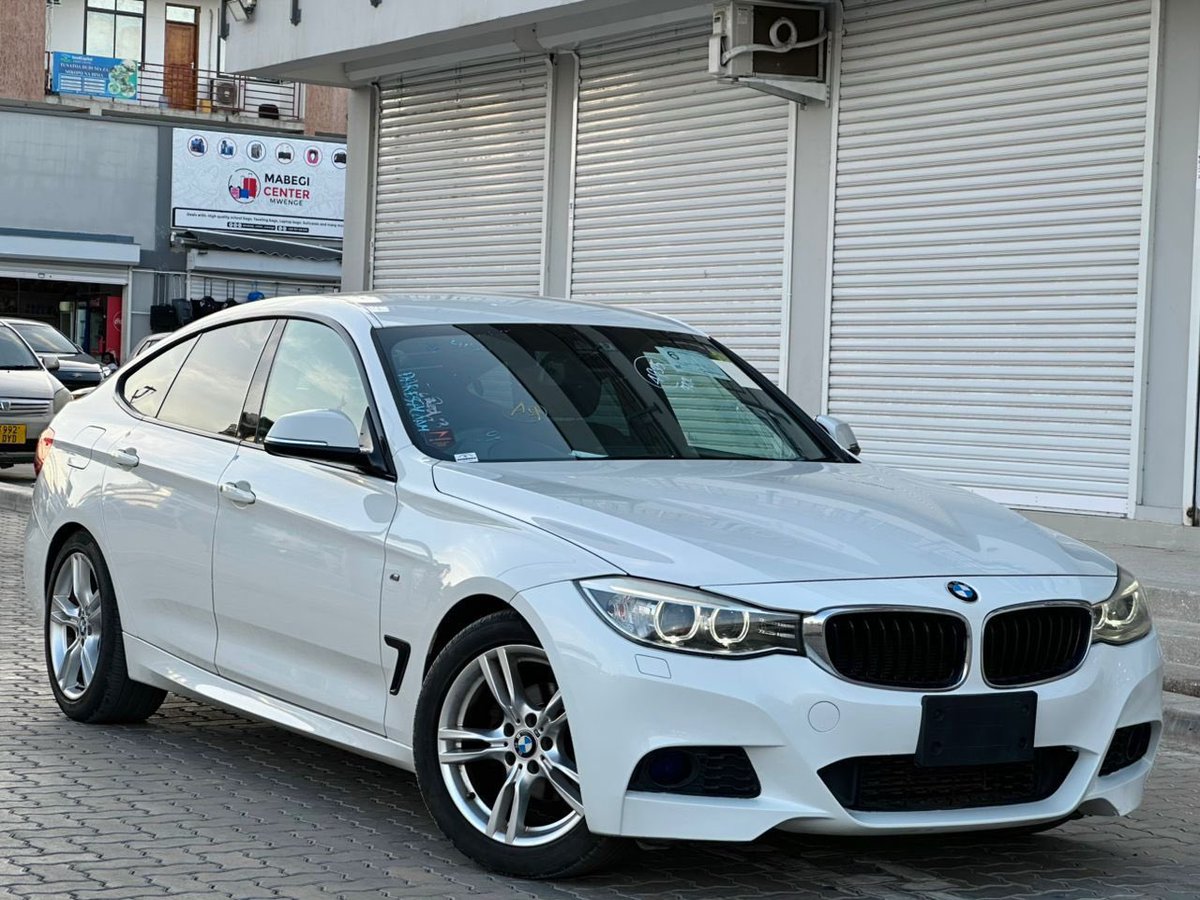 choprausedcars's tweet image. BMW 3 SERIES GT M-Sports🔥
Price: 38.8M✅

☎️0693111003

Year: 2014
Cc: 1990
Fuel:Petrol

Colour: white 
Mileage:62,000km
Sports rims 🔥🔥👌

Twin power turbo ( 8 speed )
Clean condition
Free registration ✅