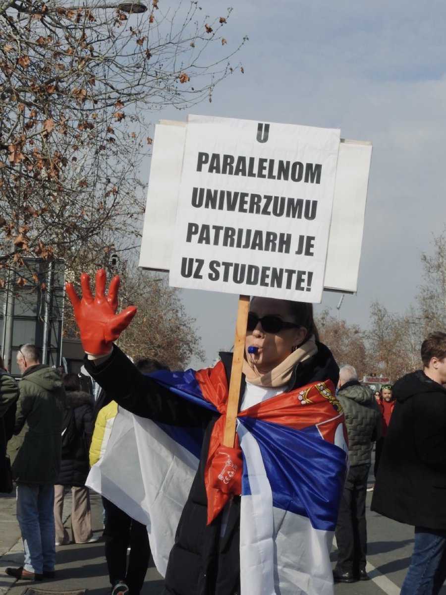 prokleto_zensko's tweet photo. #mostslobode #novisad https://t.co/pvEBqurZz7