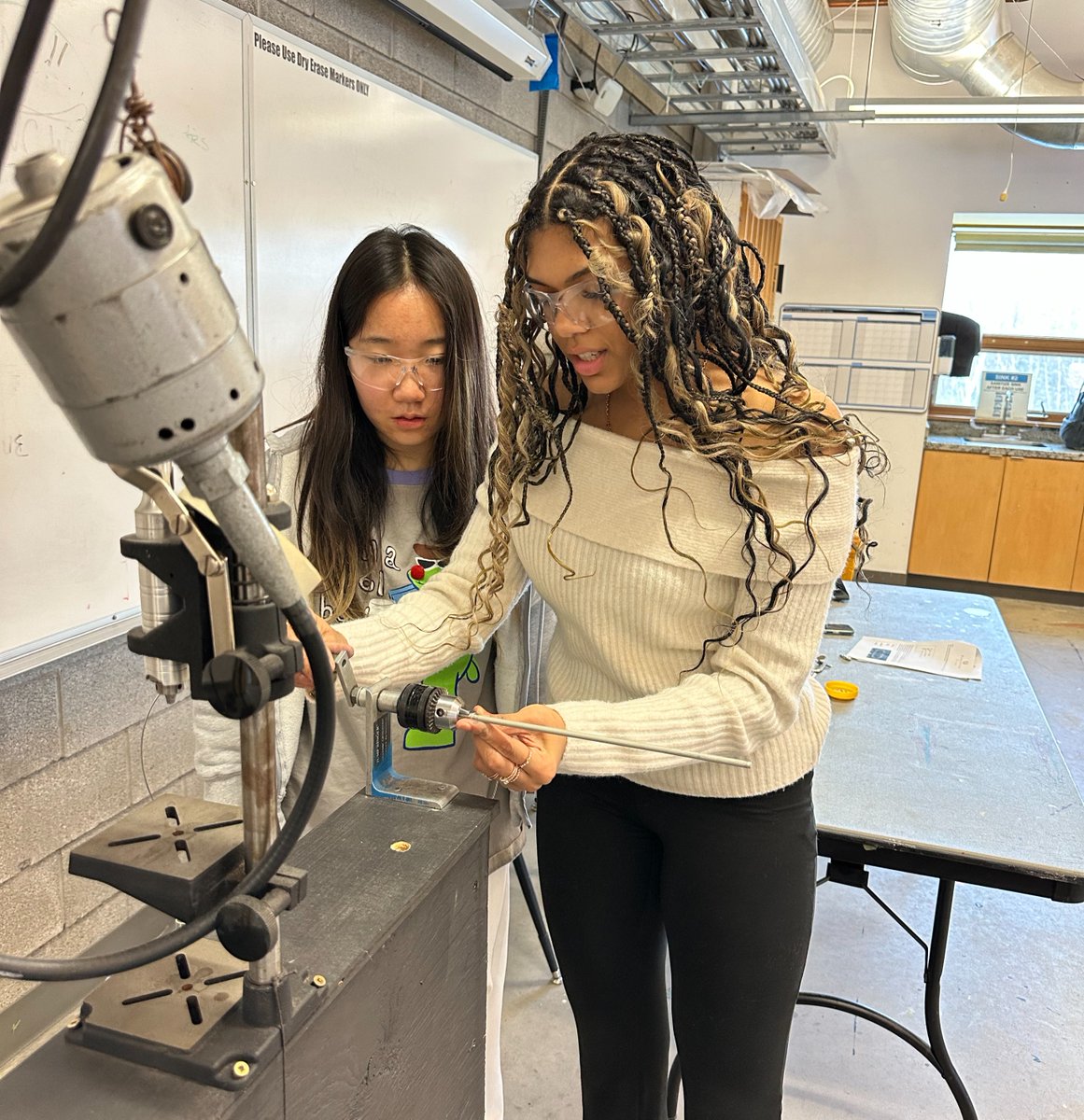 Trafalgar Castle School tweet media