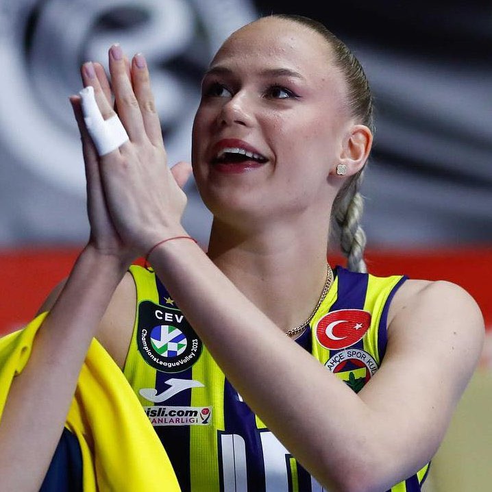 Başarılar Büyük Fenerbahçe Ailem 💛💙