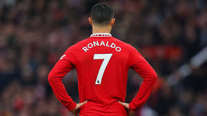 ak_850's tweet photo. Jalkapallon yksi suurista Cristiano Ronaldo täyttää tänään 40-vuotta. #futis  #Ronaldo #CR7 #40v #Portugal #onnea https://t.co/pT1OGsD66w