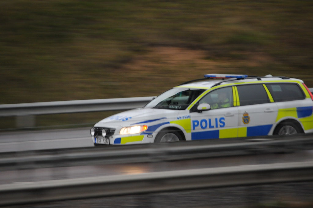 Cornubot's tweet photo. Medias och sociala mediers asgamar festar på massmordet i Örebro https://t.co/sPs9HdvhA1 https://t.co/2s7uQuENRo