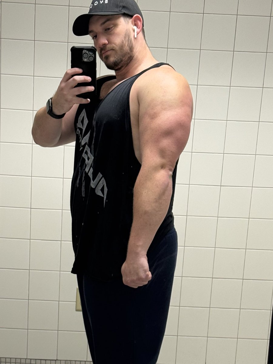 BrandonBoyd32's tweet photo. Lift/conditioning was π₯π₯ waiting to hear back @MeanGreenFB on my status of being able to tryout next week or not BUT just going to keep grinding and working till then! Watch me work π¦
π§©ππ«‘ #GMG #futurewalkon #DTrighthere #keepworking #letsgetafterit https://t.co/qCV6GzwtQX
