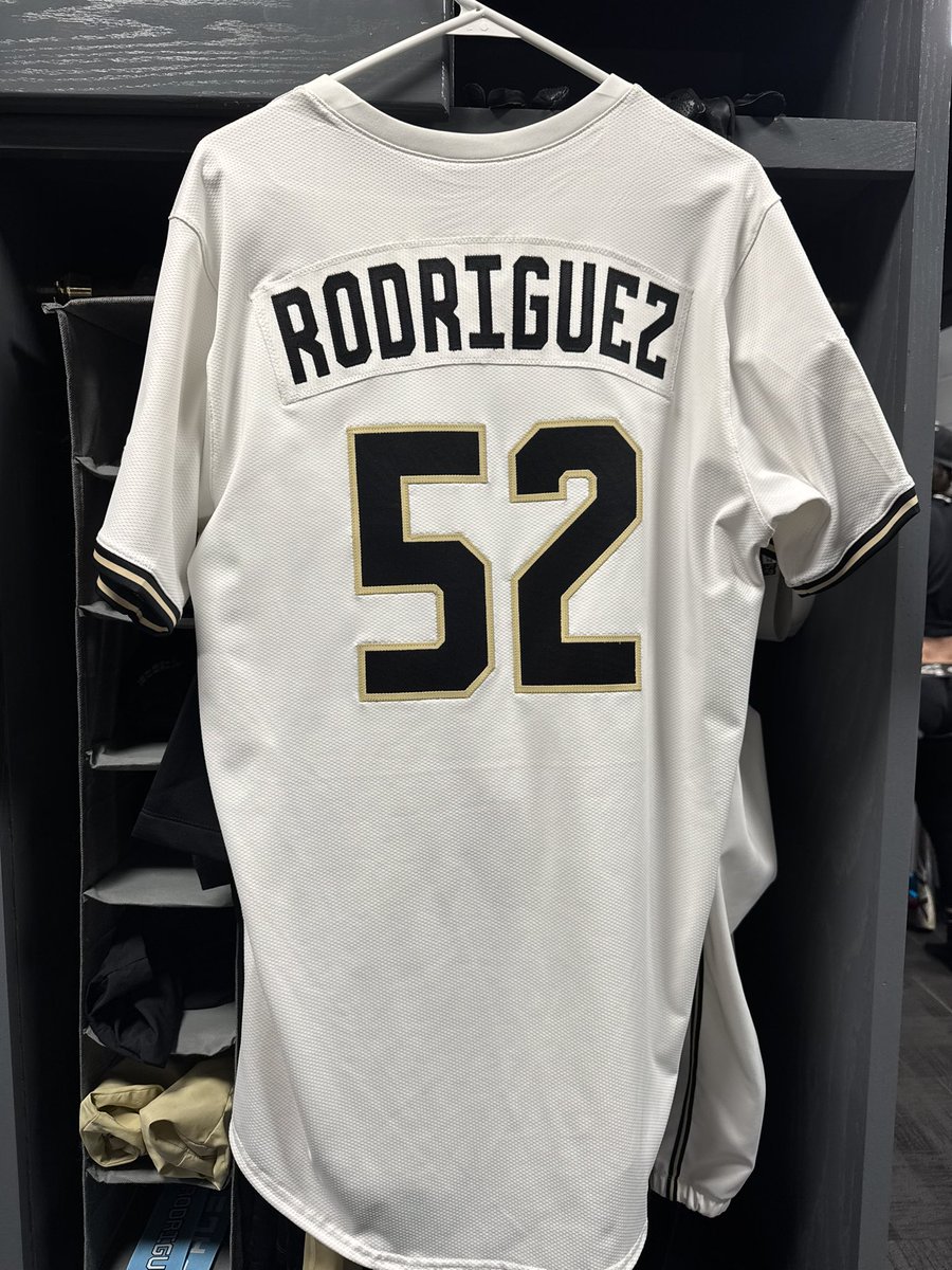 We are so proud of you <a href="/13ARod_/">Alex Rodriguez</a>   KEEP working hard and CHARGE ON!!!! ⚔️⚔️🖤💛🩵<a href="/crodri1114/">Cathy Rodriguez</a> <a href="/AngelRod2026/">Angel Rodriguez</a> <a href="/Raro216/">Rafael Rodriguez</a> <a href="/19bettyrod/">Betty Rodriguez</a> <a href="/thecrod10/">Christian Rodriguez</a> <a href="/_jrod1099_/">Jonathan Rodriguez</a> <a href="/SDEagleBaseball/">SD Eagles Baseball</a> 
#UCFBASEBALL