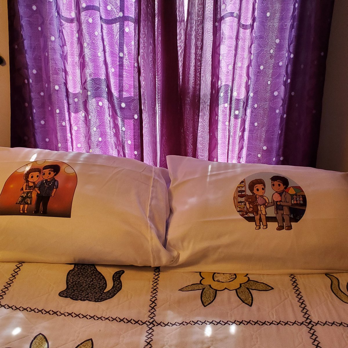catelipot's tweet photo. @Amalgam000_JC , Love my new JC pillowcases! Beautiful artwork, very soft, and they arrived within 2 days! Thank you! https://t.co/ro2ArE2gIx