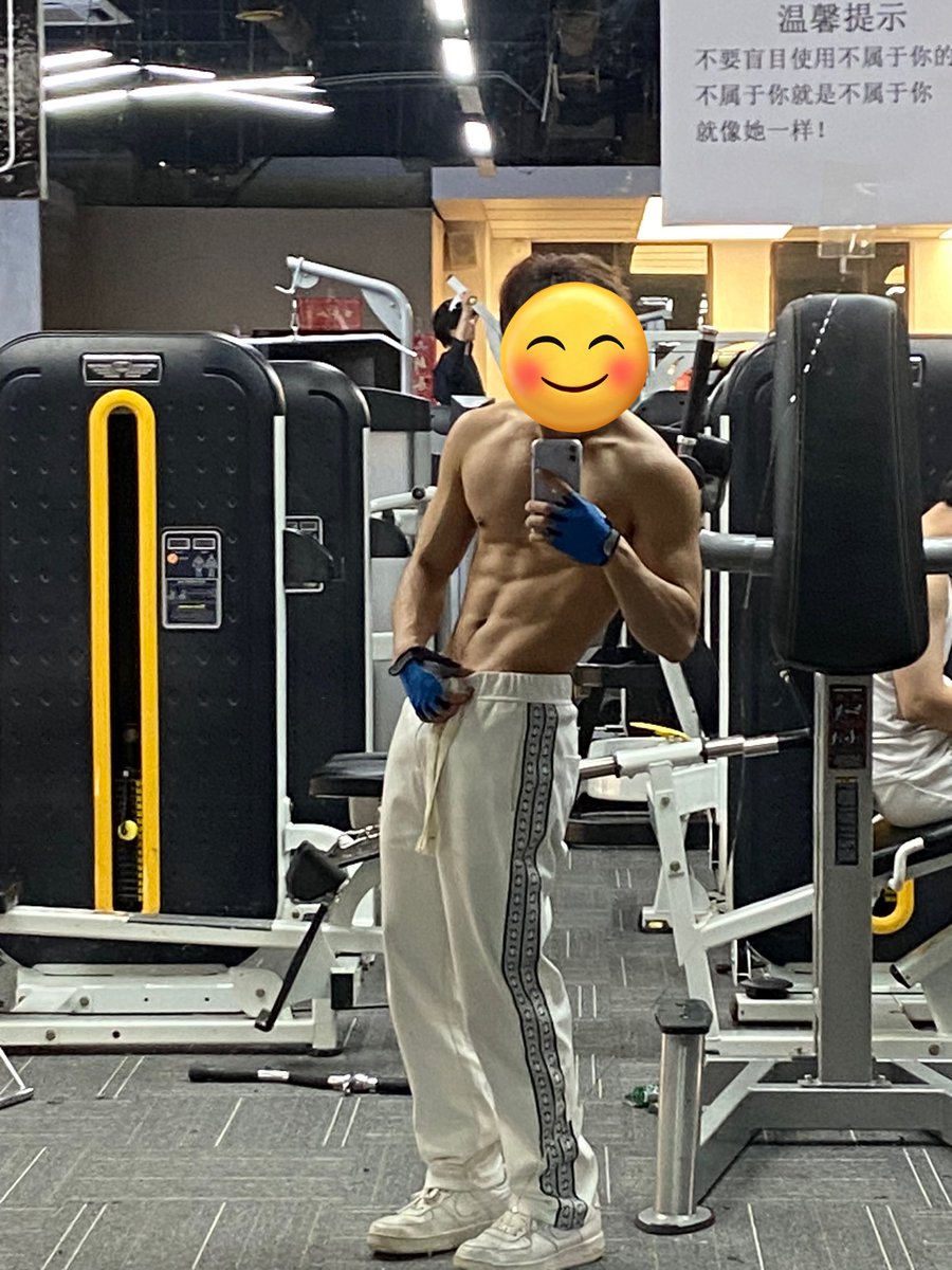 肌肉爷们 tweet media
