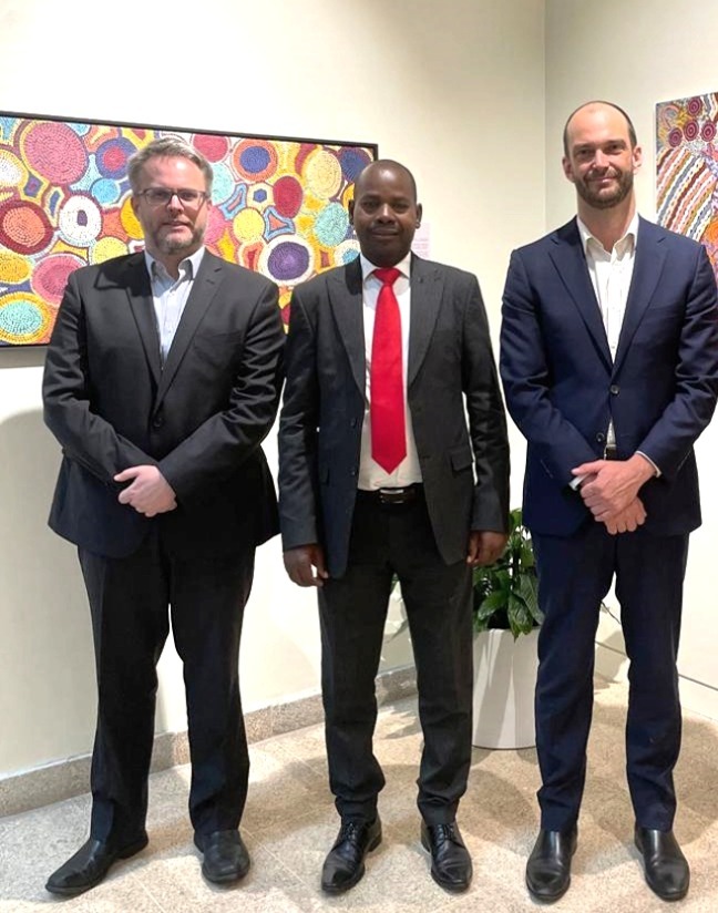Yesterday I had a meeting with Deputy High Commissioner Chris Ellinger &amp; First Secretary Dominique Vigié (Deputy Permanent Rep to UNEP &amp; UN-Habitat) at the Australian High Commission. Exciting plans to offer internships for top BA students in Diplomacy &amp; IR at UoN! 🌍 #Diplomacy