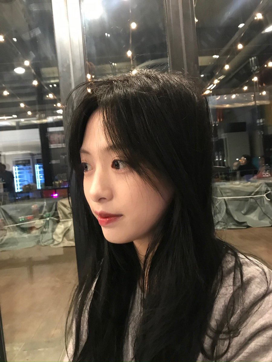 Ahyeon tweet media